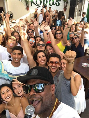 Animación de salsa en eventos de Málaga con Deiby Tum Tum